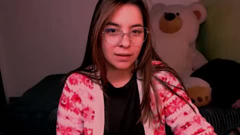 Snapshot of little__samantha_ chatting on 07-28-26, 10:21 Samantha. online show from 07-28-26, 10:21