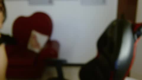 Snapshot of little__sofi_ chatting on 11-18-25, 02:43 Sofi online show from 11-18-25, 02:43