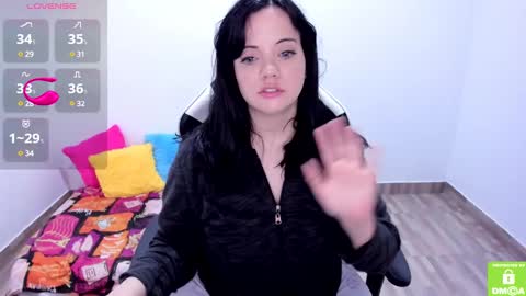 Angely online show from 12-18-24, 04:20