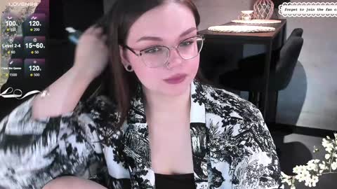 Eva online show from 01-24-25, 09:39