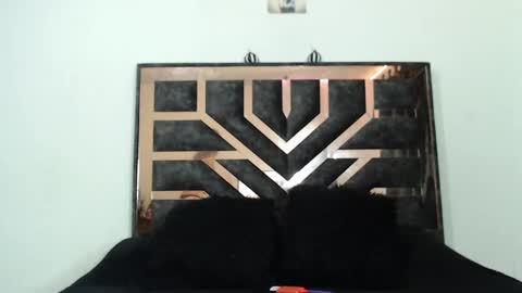 Hi im Cataleya online show from 02-14-25, 05:09