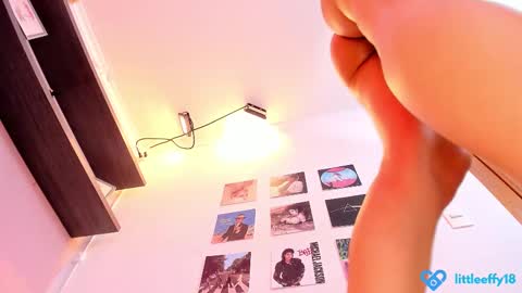 Snapshot of little_effy18_ chatting on 02-28-25, 01:26 Little Effy online show from 02-28-25, 01:26