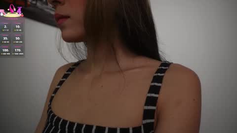 Snapshot of little_eli chatting on 11-16-25, 07:08 Help me reach 100 likes online show from 11-16-25, 07:08