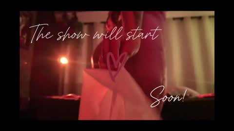 Maeve  online show from 09-29-25, 03:11