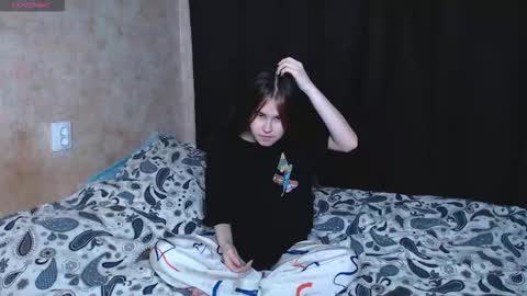 Alice.. online show from 10-05-25, 03:21