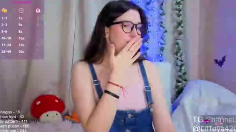 little Teya online show from 11-11-25, 10:26