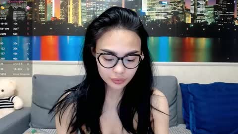 Snapshot of little_v1rgin_angel chatting on 12-05-24, 10:55 Kwan online show from 12-05-24, 10:55