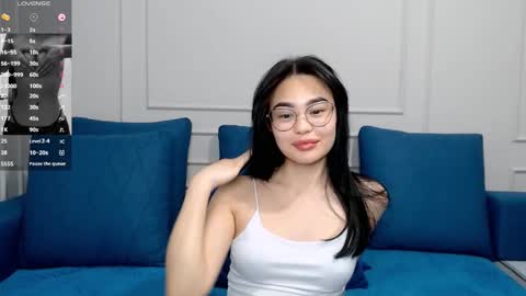 Snapshot of little_v1rgin_angel chatting on 03-02-25, 05:14 Kwan online show from 03-02-25, 05:14