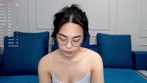 Snapshot of little_v1rgin_angel chatting on 03-07-25, 04:44 Kwan online show from 03-07-25, 04:44