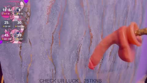 Snapshot of little_valentinaa chatting on 12-16-25, 11:59 little_valentinaa online show from 12-16-25, 11:59