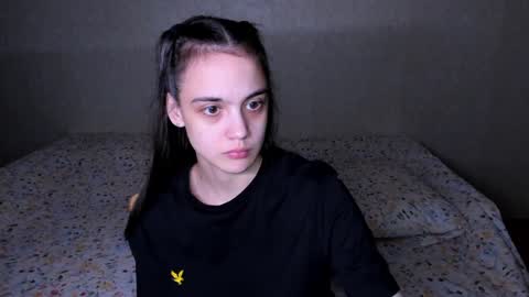 Snapshot of littleashleyy chatting on 12-22-24, 01:11 littleashleyy online show from 12-22-24, 01:11