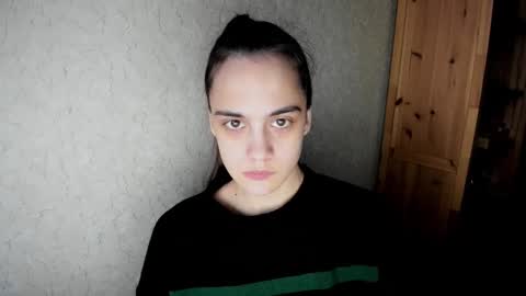 Snapshot of littleashleyy chatting on 12-02-25, 11:26 littleashleyy online show from 12-02-25, 11:26