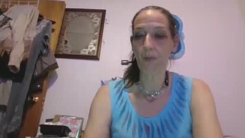 Snapshot of littlebigsquirt7945 chatting on 05-19-26, 06:09 Sady Jayne online show from 05-19-26, 06:09