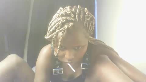 littlebunny2  online show from 12-21-25, 02:24