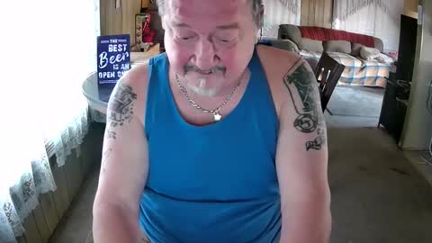 Snapshot of littled83057 chatting on 02-01-25, 09:51 Littled83057 online show from 02-01-25, 09:51