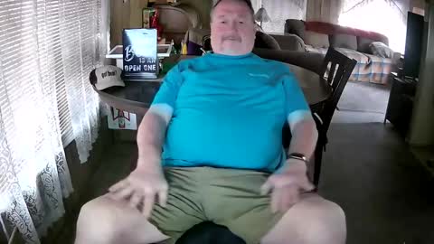 Snapshot of littled83057 chatting on 03-01-25, 06:54 Littled83057 online show from 03-01-25, 06:54