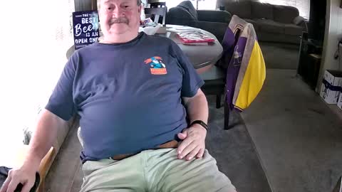 Snapshot of littled83057 chatting on 09-17-25, 07:48 Littled83057 online show from 09-17-25, 07:48