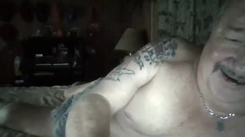 Snapshot of littled83057 chatting on 10-08-25, 03:09 Littled83057 online show from 10-08-25, 03:09