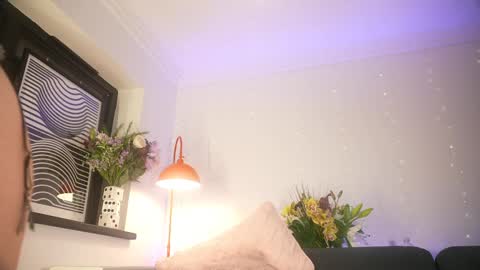 Emily Hill online show from 03-30-26, 08:43