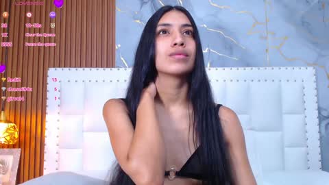 Snapshot of littlee_emilyy_ chatting on 01-18-25, 02:58 Emily online show from 01-18-25, 02:58