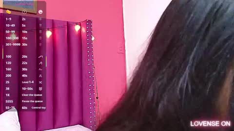 Snapshot of littlee_emilyy_ chatting on 02-12-25, 06:08 Emily online show from 02-12-25, 06:08