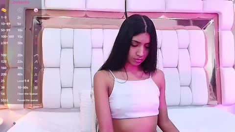 Snapshot of littlee_emilyy_ chatting on 02-27-25, 03:04 Emily online show from 02-27-25, 03:04