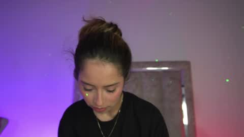 littlee_emma_ online show from 06-16-26, 01:41