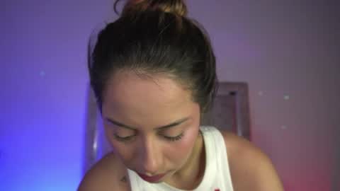 littlee_emma_ online show from 07-16-26, 12:38