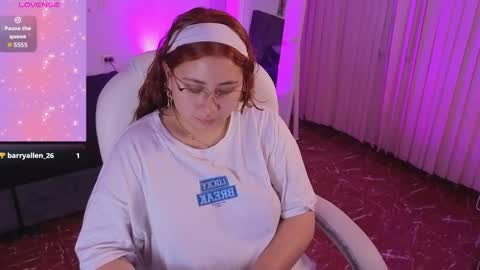 Snapshot of littlee_red chatting on 04-30-26, 09:41 Angel online show from 04-30-26, 09:41