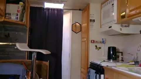 littleleo96 online show from 03-07-26, 10:07