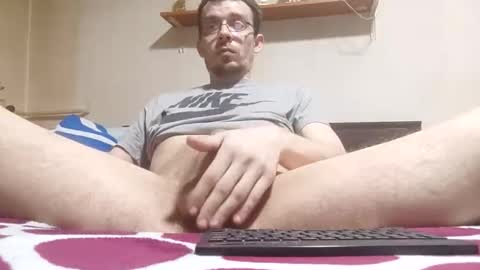 Snapshot of littlelover89 chatting on 03-06-26, 09:11 Littlelover89s online show from 03-06-26, 09:11