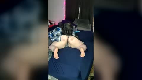 littlemanbigwoman online show from 06-12-26, 03:05