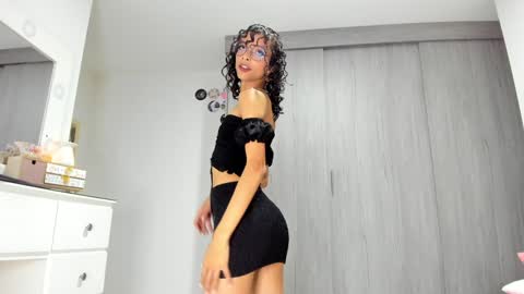 Snapshot of littlemoon18 chatting on 01-03-25, 01:05 Luna online show from 01-03-25, 01:05