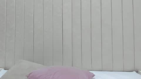 Snapshot of littleoliviia_ chatting on 02-17-25, 12:59 im olivia IG littleolivia01 online show from 02-17-25, 12:59