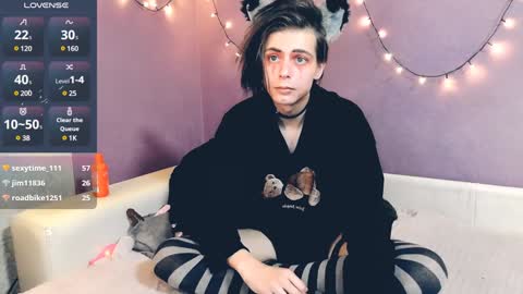 Felix online show from 02-01-25, 10:23