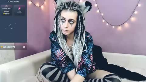 Felix online show from 02-12-25, 05:15