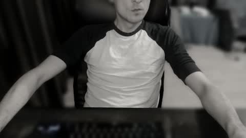 Snapshot of littleprince87 chatting on 10-27-25, 05:50 littleprince87 online show from 10-27-25, 05:50