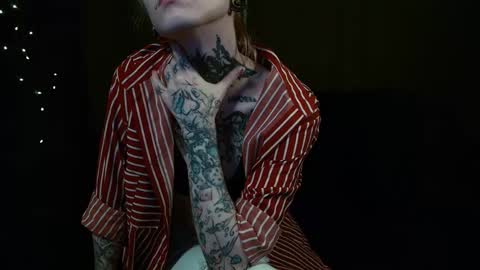 Snapshot of littlespacemouse chatting on 10-25-25, 04:57 Niki free tg channel with some photos gifs and info about streams online show from 10-25-25, 04:57