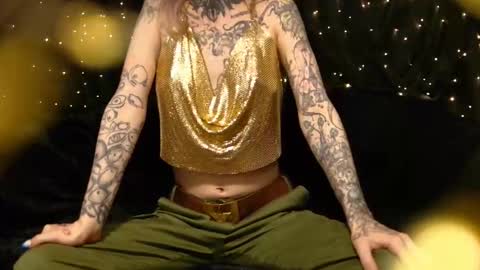 Snapshot of littlespacemouse chatting on 10-27-25, 05:50 Niki free tg channel with some photos gifs and info about streams online show from 10-27-25, 05:50