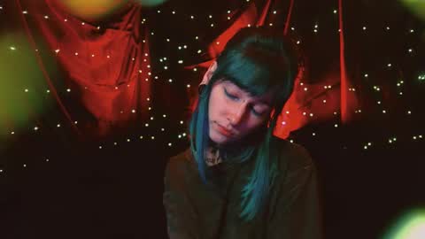 Snapshot of littlespacemouse chatting on 11-02-25, 03:58 Niki free tg channel with some photos gifs and info about streams online show from 11-02-25, 03:58