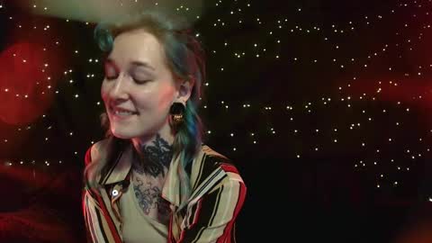 Snapshot of littlespacemouse chatting on 11-23-25, 04:40 Niki free tg channel with some photos gifs and info about streams online show from 11-23-25, 04:40