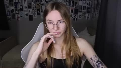 Eliana online show from 06-12-26, 08:24