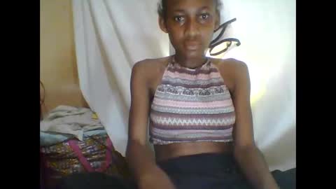 yanah online show from 09-22-25, 01:07