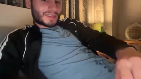 Snapshot of livefantesy4 chatting on 01-18-26, 12:58 livefantesy4 online show from 01-18-26, 12:58