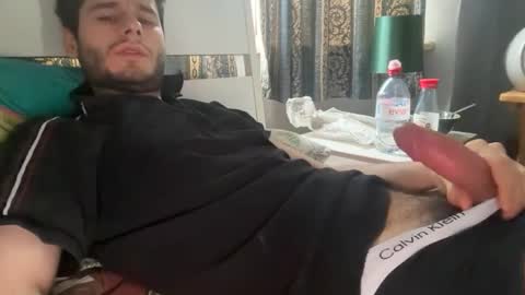 Snapshot of livefantesy4 chatting on 02-01-26, 10:25 livefantesy4 online show from 02-01-26, 10:25