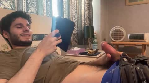 Snapshot of livefantesy4 chatting on 02-04-26, 04:02 livefantesy4 online show from 02-04-26, 04:02