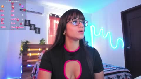 Snapshot of livfabi_ chatting on 11-06-25, 05:03 Livfabi online show from 11-06-25, 05:03