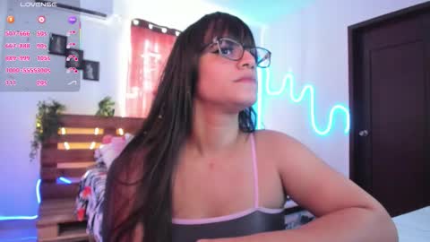 Snapshot of livfabi_ chatting on 11-27-25, 05:48 Livfabi online show from 11-27-25, 05:48