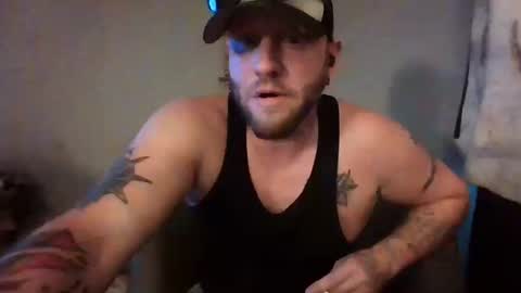 Snapshot of livingpuddle chatting on 09-09-25, 09:14 livingpuddle online show from 09-09-25, 09:14