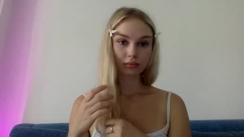 Snapshot of liya_69 chatting on 09-21-25, 06:48 Liya online show from 09-21-25, 06:48